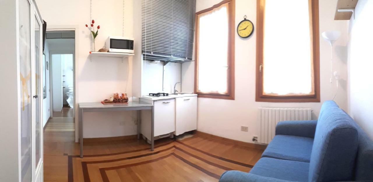 Casa Ladi Apartment Venesia Bagian luar foto